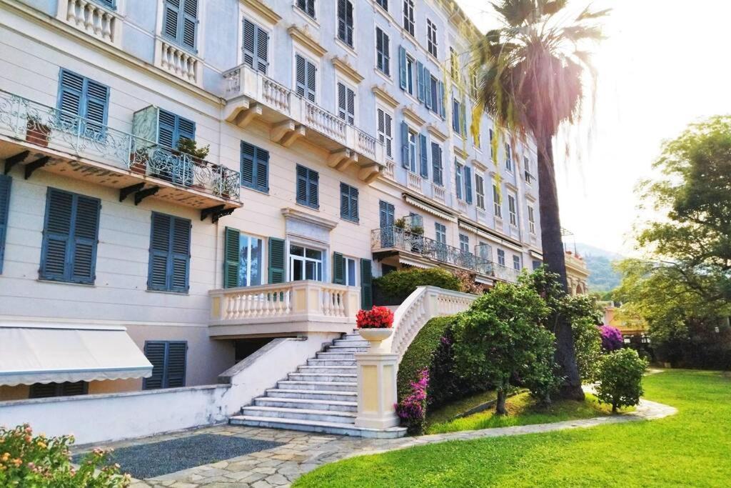 Ferienwohnung Casaviva - Beautiful Bilo With Shared Pool In Genova Nervi Exterior foto